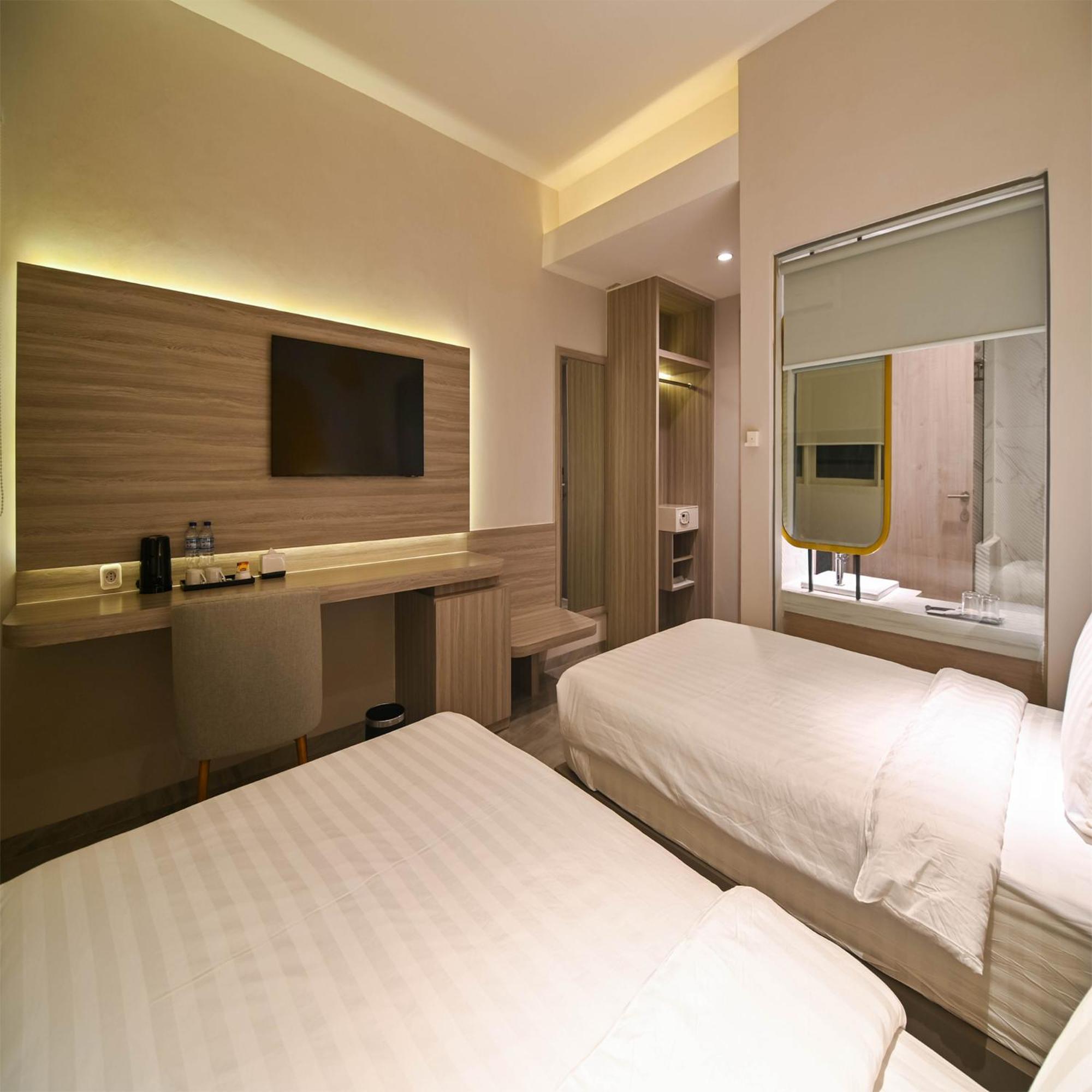 Yulia Hotel Managed By Hig Горонтало Екстер'єр фото